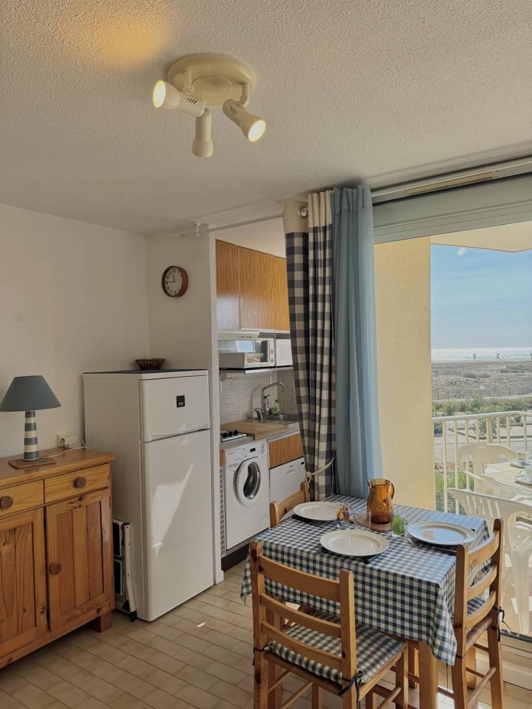 Studio 3 Personnes Acces Direct Plage - Parking Prive - 3Tvp30 เลอบาร์กาแรส ภายนอก รูปภาพ